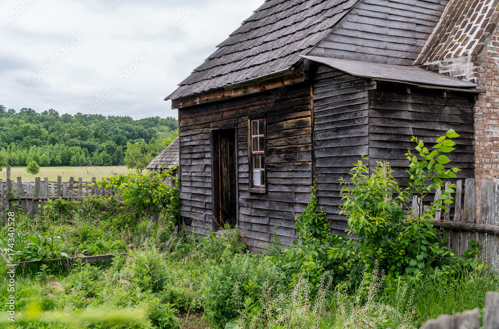 Lost Cabin on the Farm Lost Cabin on the Farm