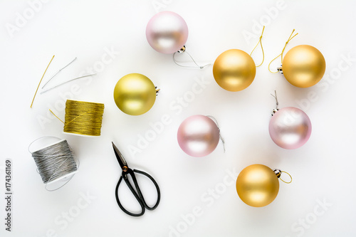 Cutting bauble hangers photo
