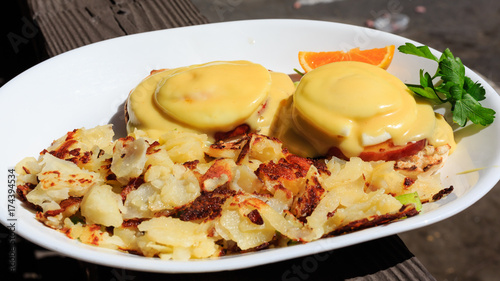 Quadro su tela Delicious egg benedict