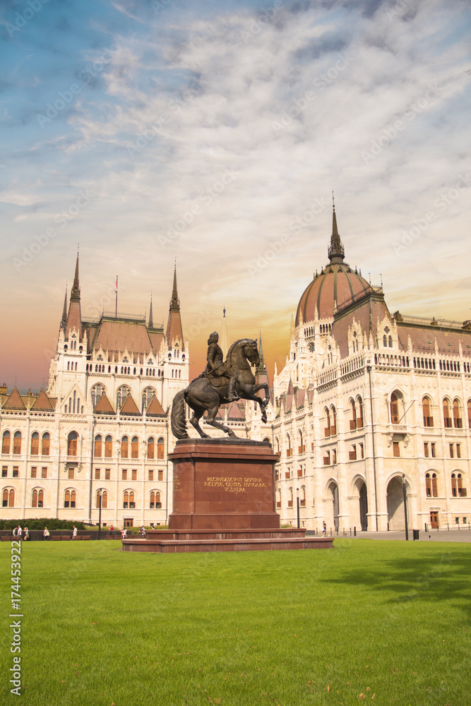 Beautiful view of the monument to Ferenc II Rakoki in the square of Lajos Kosuta in front of the Hungarian Parliament in Budapest, Hungary