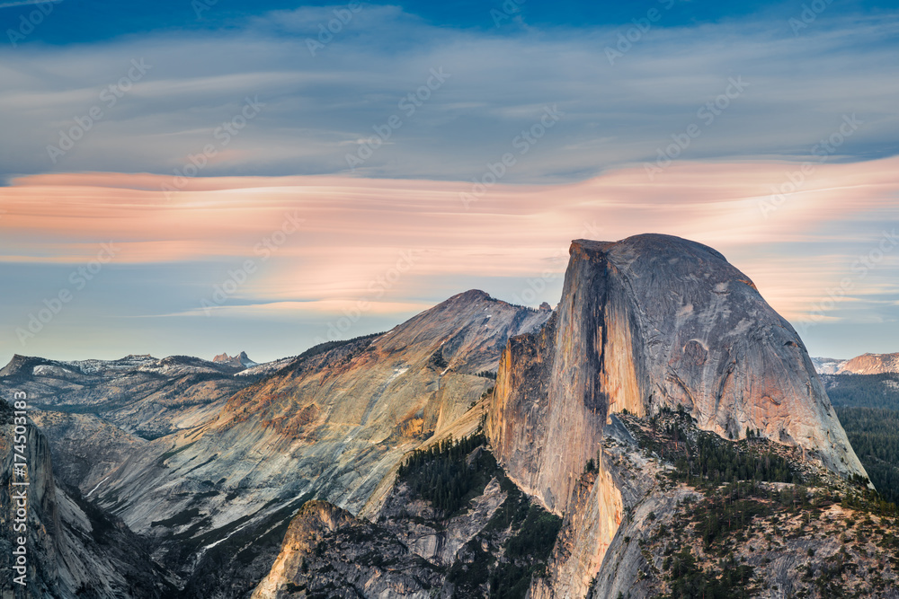 Yosemite Half Dome at Sunset, Glasier Point - California, USA - obrazy, fototapety, plakaty 