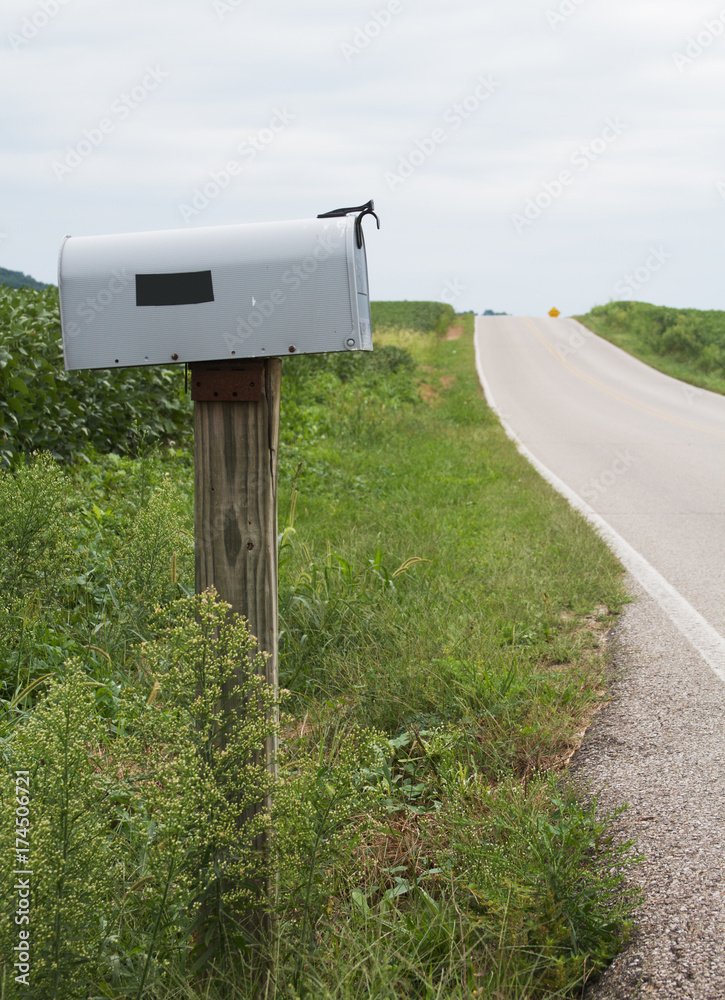 Rural Mailbox 