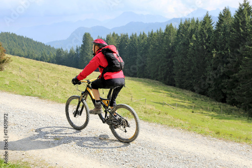 Mountainbiketour in den Alpen