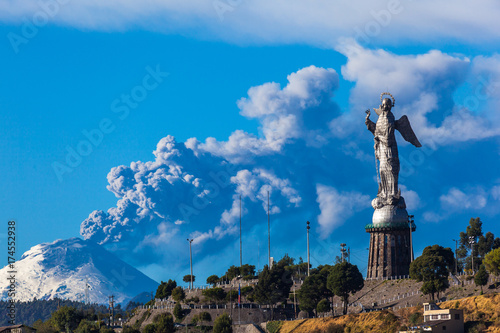 Cotopaxi volcano eruption