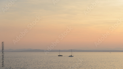 Atardecer en la Costa Brava, Cataluña, España