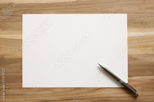 紙　書く　notice