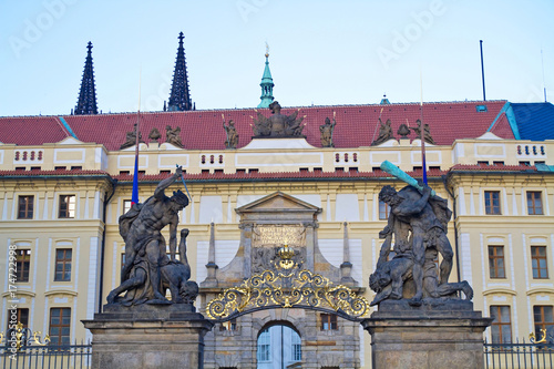 Ehrenhof der Prager Burg photo