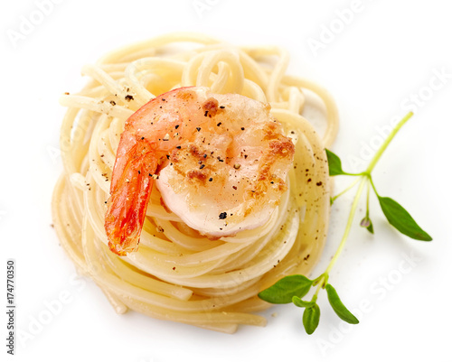 spaghetti and fried prawn