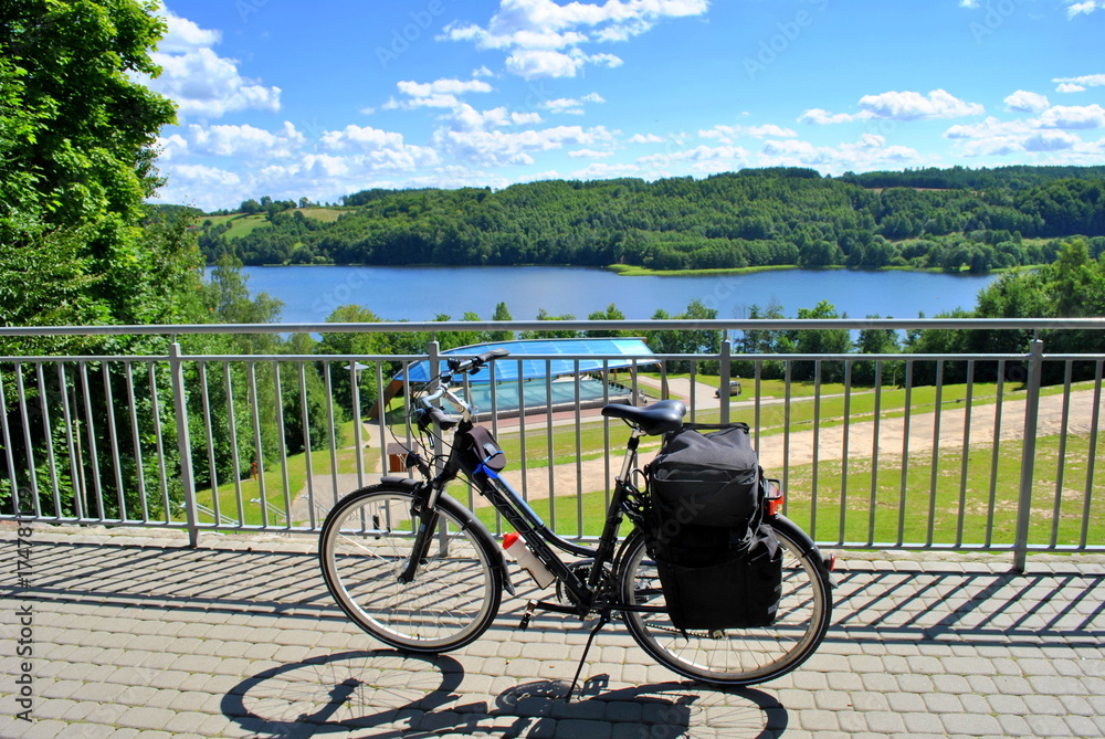 Fototapeta premium Wycieczka rowerowa