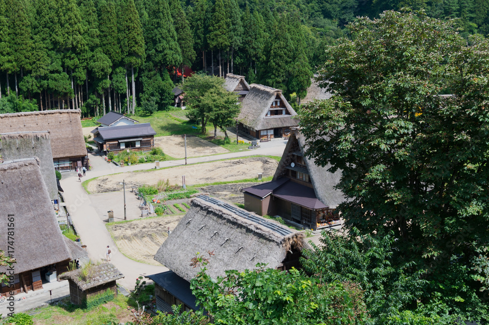 初秋の山里