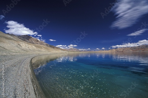 High-altitude lake of Tso Moriri, Tsomoriri or Lake Moriri, Indian Himalayas, Kibber-Karzok-Trail, Changthang or Changtang, Jammu and Kashmir, North India, India, Asia