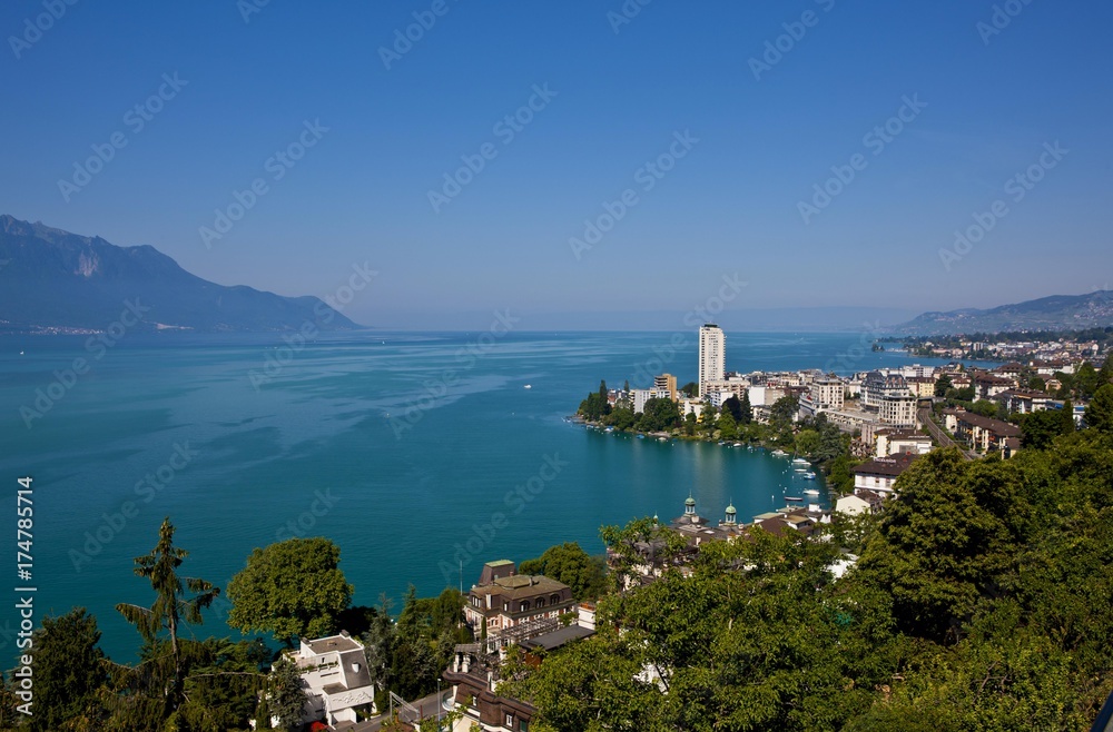 View of Montreux on Lake Geneva, Montreux, Canton Vaud, Switzerland, Europe