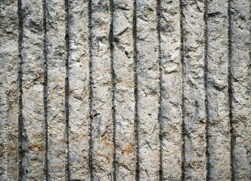 vertical grooved concrete wall