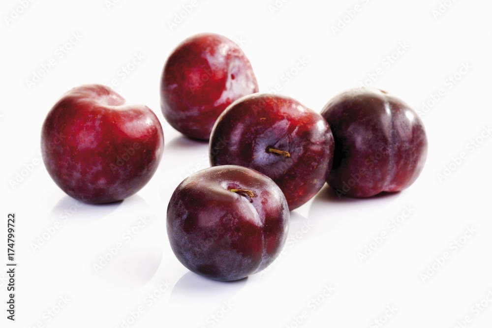 Red plums from Italy