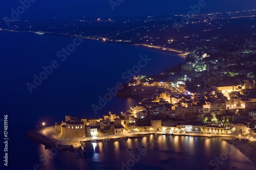 Castellammare del Golfo, night shot with panorama looking down, Sicily, Italy, Europe © imageBROKER