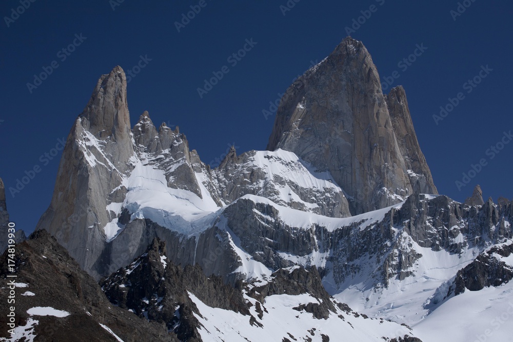 Cerro Fitz Roy mountain, 3406m, Los Glaciares National Park, Patagonia, Argentina, South America