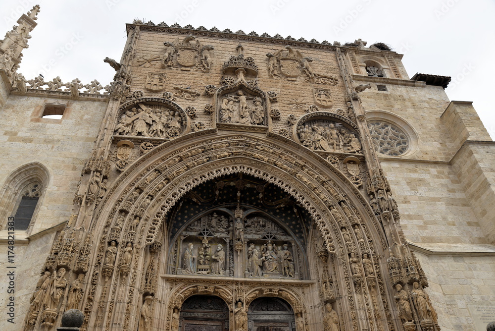Fototapeta premium IGLESIA DE SANTA MARIA