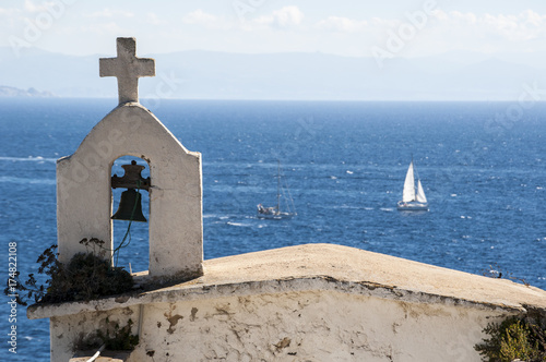 Bonifacio, Corsica, 05/09/2017: la Chapelle Saint-Roch (cappella di San Rocco), costruita nel luogo dove è morta l'ultima vittima dell'epidemia di peste del 1528 photo