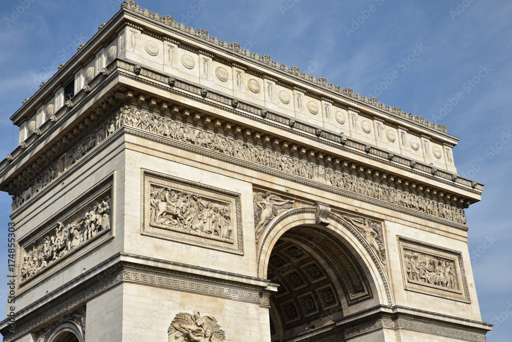 Sculptures de l'arc de Triomphe à Paris, France