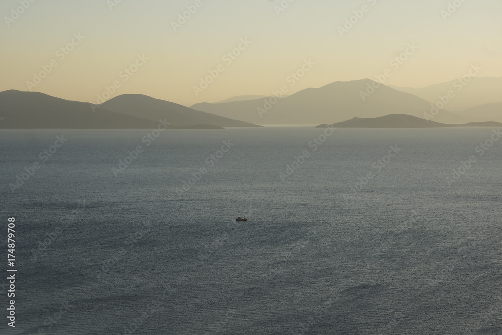 Pagassitikos Gulf, Pilion, Griechenland - blaue Stunde