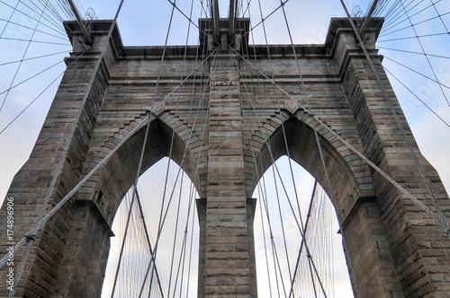 Brooklyn Bridge - New York City © demerzel21
