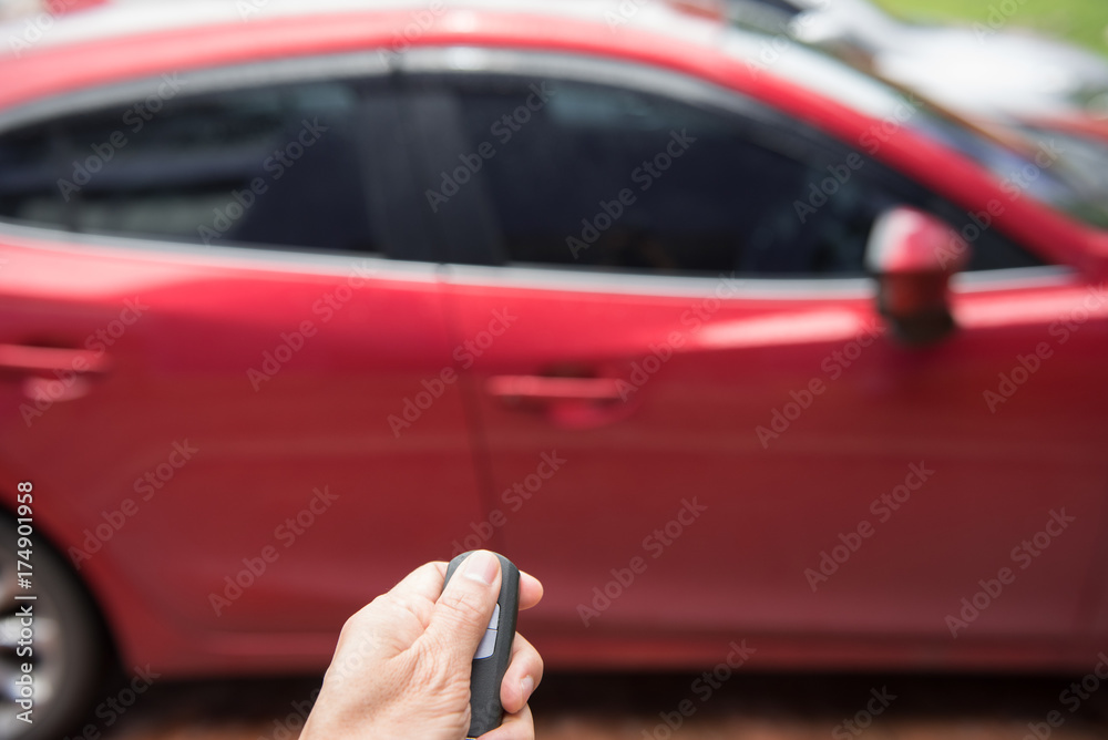 Unlock red car with remote Unlock red car with remote