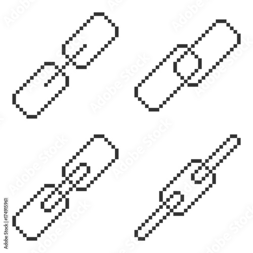 Set of pixel chain icons. Fully editable © starserfer