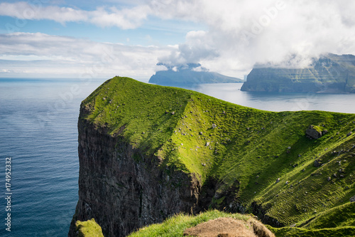 Paysage d'Europe du nord, falaise et océan atlantique