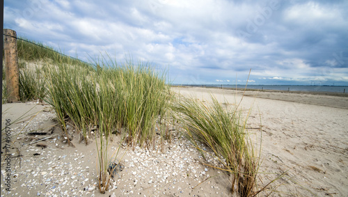 Nordsee  Strand auf Langenoog  D  nen  Meer  Entspannung  Ruhe  Erholung  Ferien  Urlaub  Meditation   