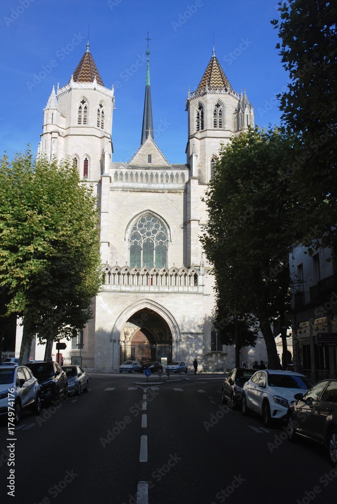 Cathédrale Sainte Bénigne de Dijon (Côte d’Or-France)