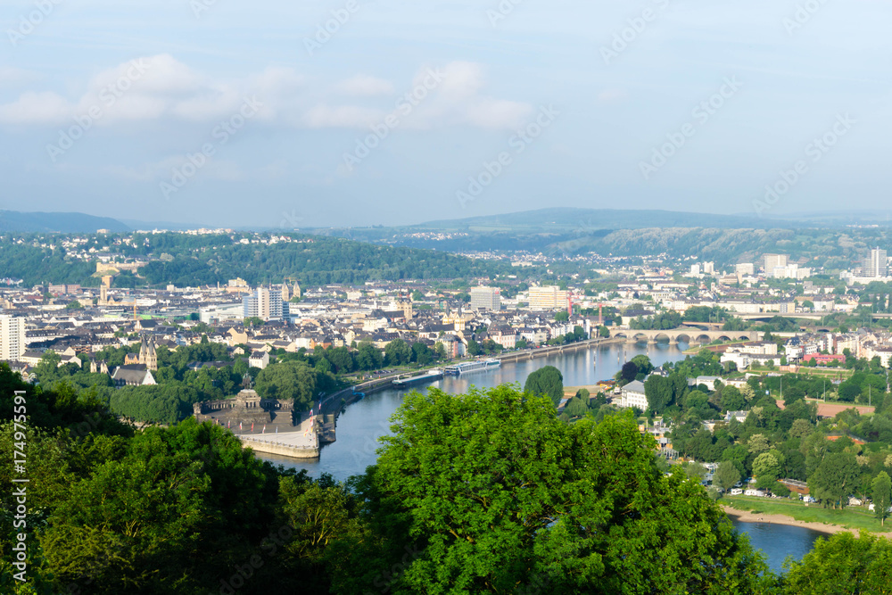 Koblenz panorama mit deutschen Eck