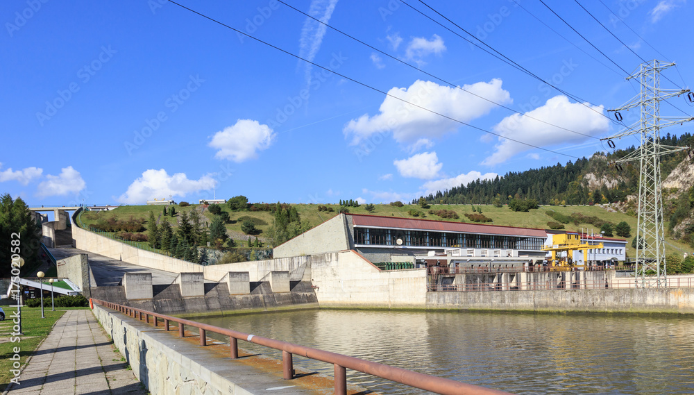 The Dam in Niedzica, on the Dunajec river, southern Poland, between the Pieniny and the Gorce Mountains. Thanks to this dam, the Czorsztyn Lake and the hydroelectric power plant were created in 1995.