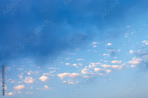 Canvas Print many white clouds and rainy gray cloud in blue sky