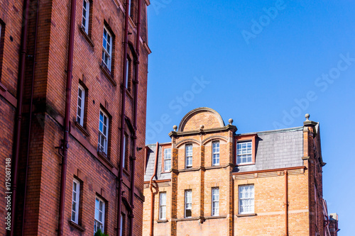 Canvas Print Traditional antique city building in Dublin Ireland