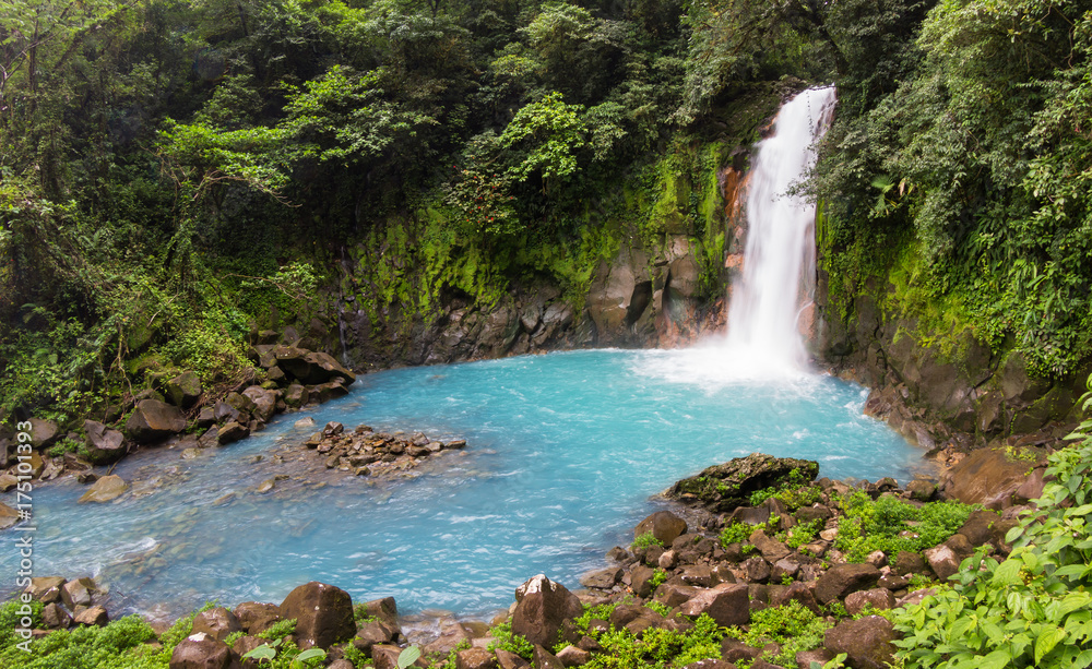 Fototapeta premium Wodospad Rio Celeste