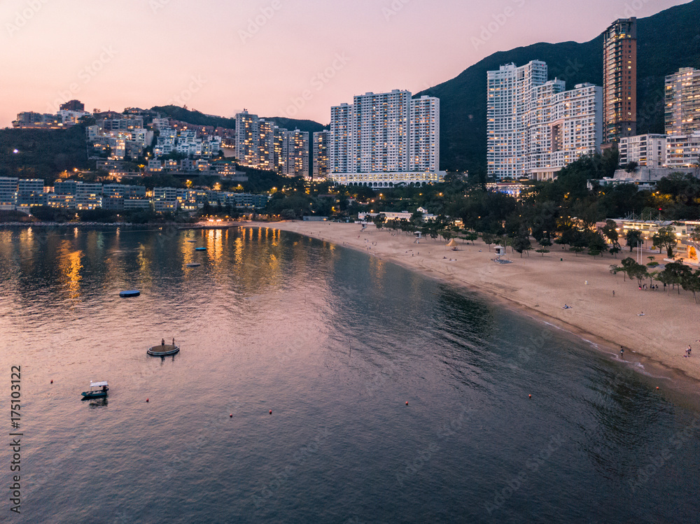 Obraz premium View of Repulse Bay beach in the southern part of Hong Kong Island,The Repulse Bay is one of the high end living area in Hong Kong.