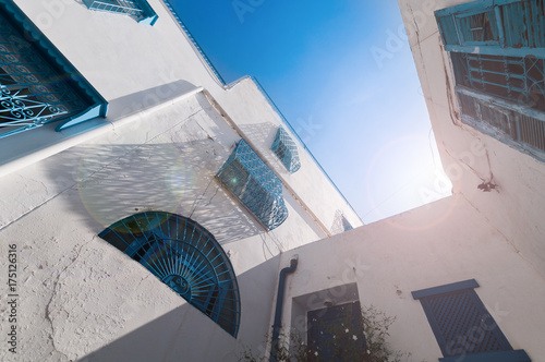 городской пейзаж в старом городе Туниса