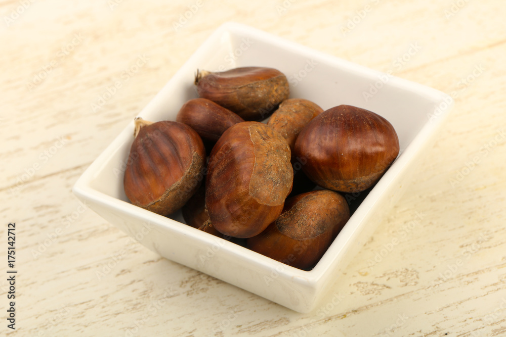 Obraz premium Chestnut