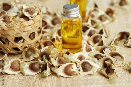 moringa oil