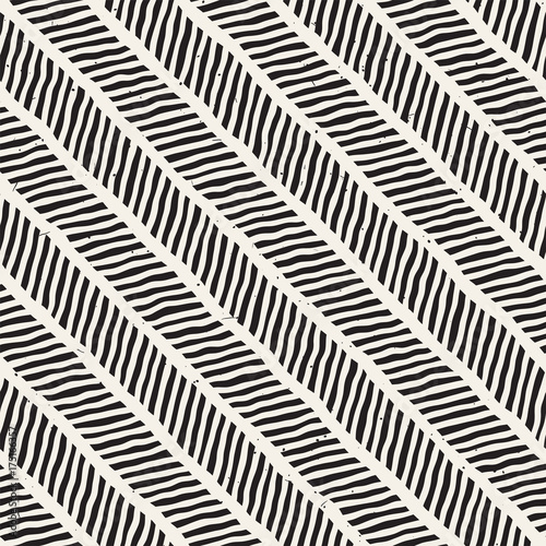 Wallpaper Mural SET 50 Freehand Shapes Pattern 1 invert Torontodigital.ca