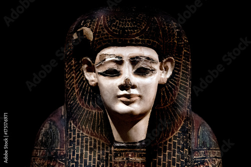 Fototapeta egyptian queen sarcophagus detail close up