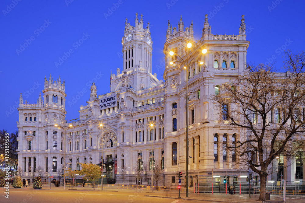 Spain, Comunidad de Madrid, Madrid, Plaza de Cibeles Spain, Comunidad de Madrid, Madrid, Plaza de Cibeles