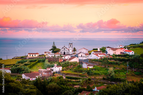 Obraz na płótnie Beautiful pink stunning sunrise in a village in Nordeste, Sao Miguel Island, Azores, Portugal w salonie