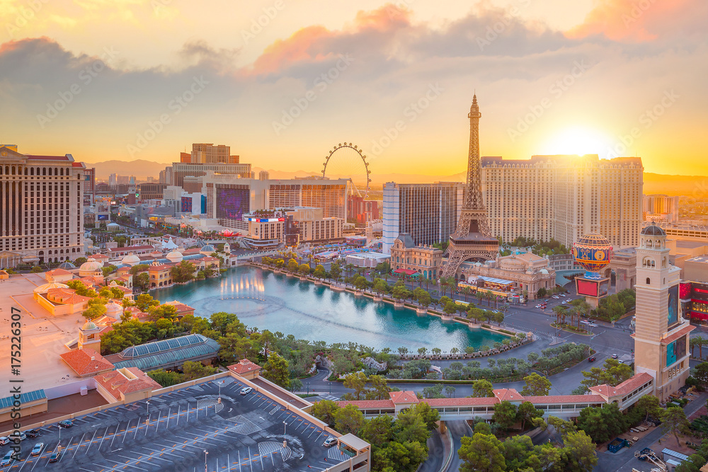 Obraz premium Aerial view of Las Vegas strip in Nevada