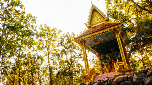 Fényképezés View to the small pavilion temple on the hill in pursat, cambodia