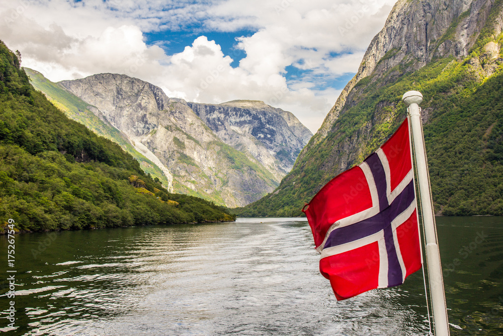 Φωτογραφία traval on Large Cruise ship from the port of Flam to Stavanger, in sunny summer day, Norway