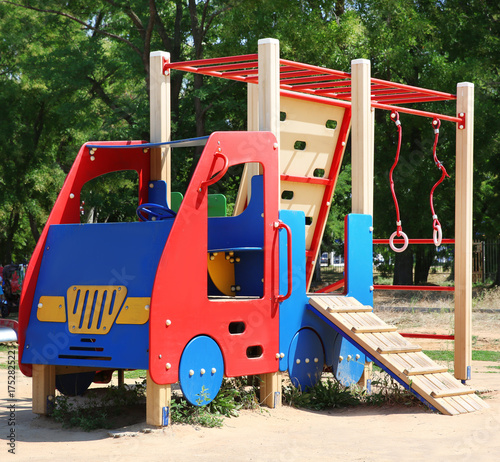 Wallpaper Mural Empty children playground in park Torontodigital.ca