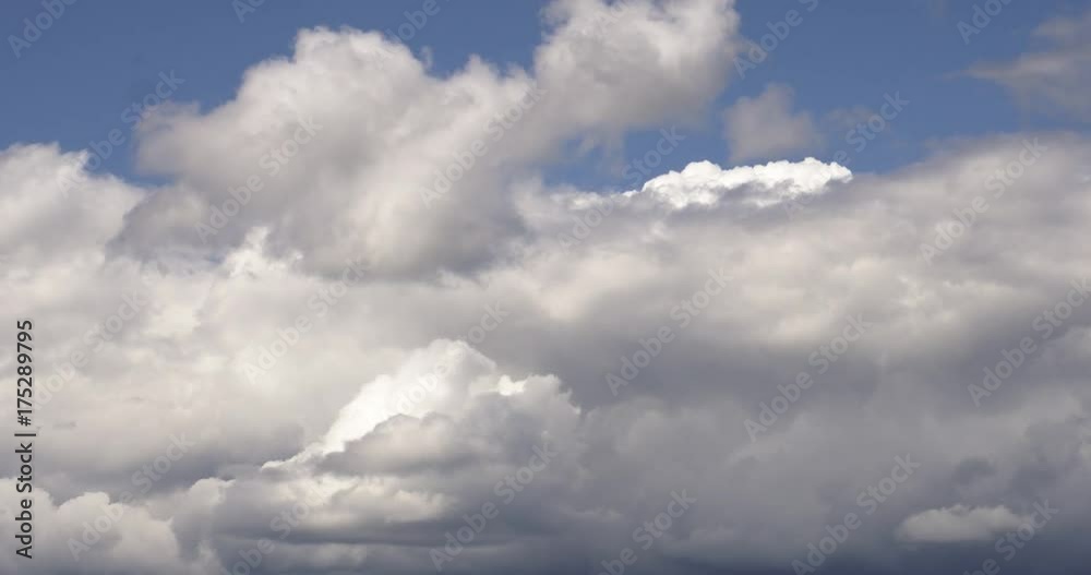 Rain clouds collect in sky Rain clouds collect in sky