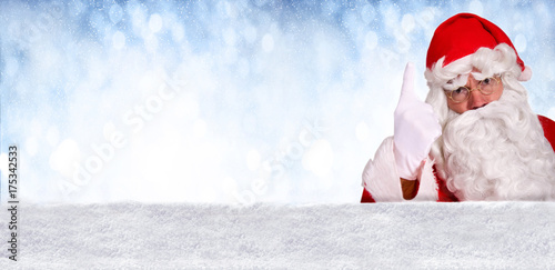 Weihnachtsmann droht mit Finger – Banner © grafikplusfoto