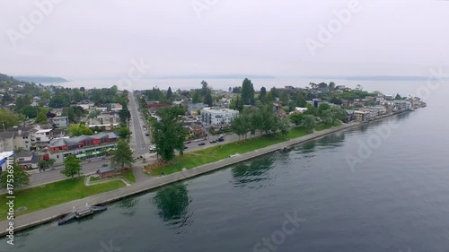Quiet, sweeping early mourning shot of Seattle waterfront, establishing shot
